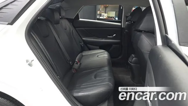 Hyundai Elantra 2021 thumb 7