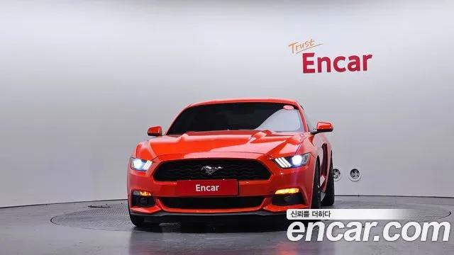 Ford Mustang 2015 thumb 8