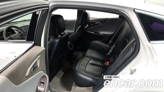 Chevrolet Malibu 2018 thumb 6