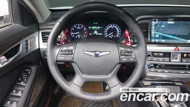 Genesis G80 2017 thumb 2