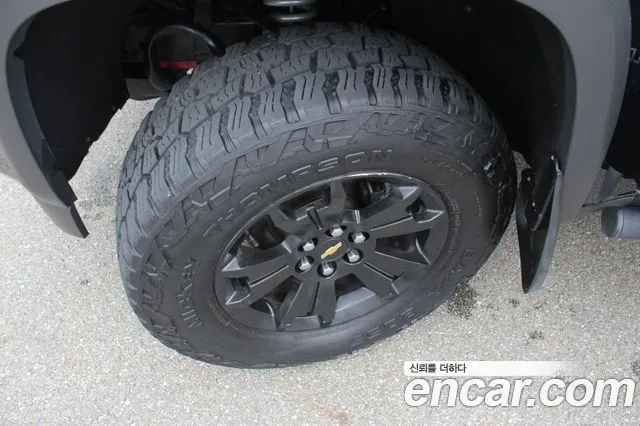 Chevrolet Colorado 2020 thumb 8