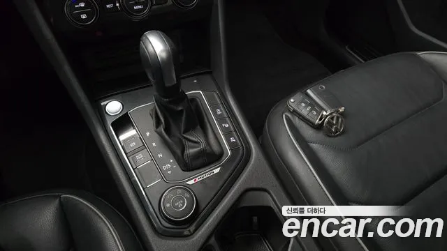 Volkswagen Tiguan 2020 thumb 5