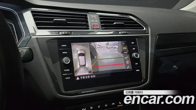 Volkswagen Tiguan 2020 thumb 10
