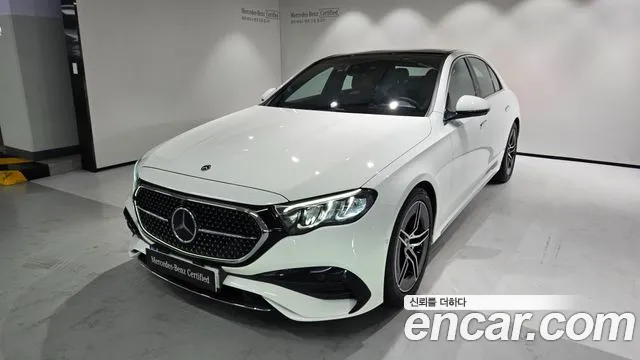 Mercedes-Benz E-Class 2025 thumb 12