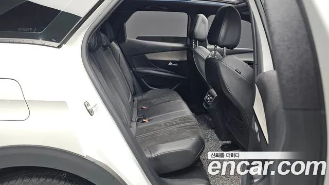 Peugeot 3008 2022 thumb 5
