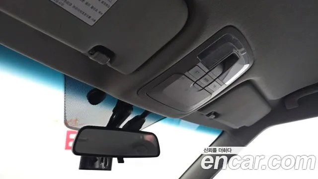 KGM Tivoli 2017 thumb 12