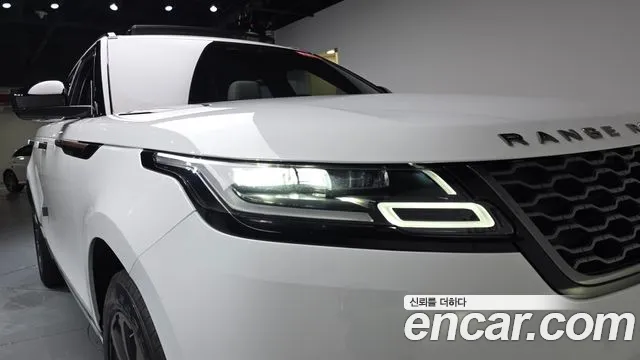 Land Rover Range Rover Velar 2022 thumb 2