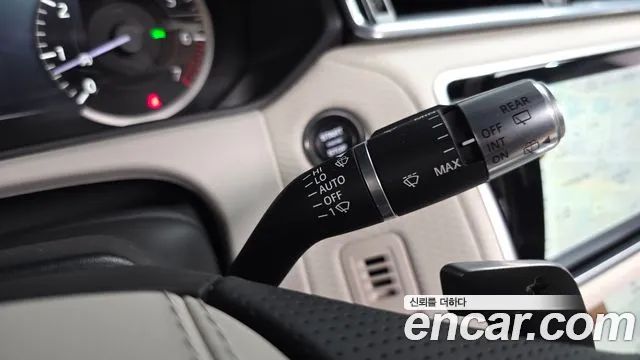 Land Rover Range Rover Velar 2022 thumb 10