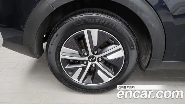 Kia Niro 2019 thumb 7