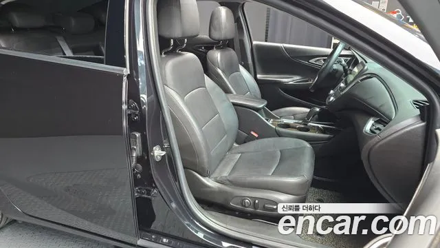 Chevrolet Malibu 2016 thumb 2