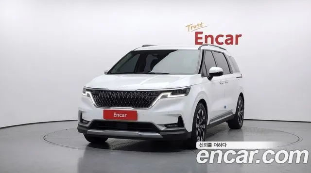 Kia Carnival 2023 thumb 8