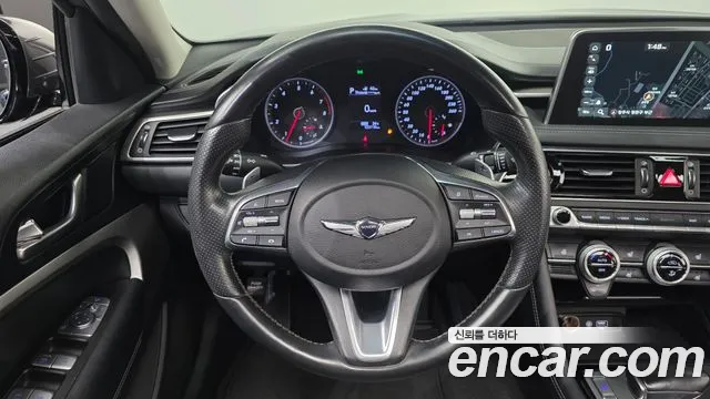 Genesis G70 2018 thumb 10