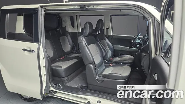 Kia Ray 2018 thumb 10