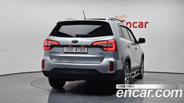 Kia Sorento 2013 thumb 12