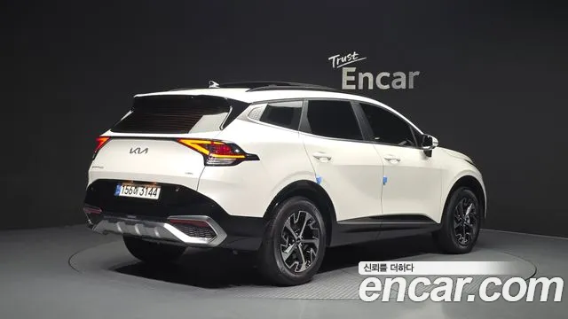 Kia Hybrid 2022 thumb 3