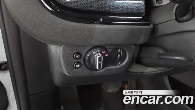 Mini Cooper Clubman 2022 thumb 4