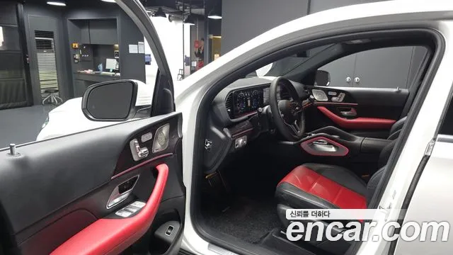 Mercedes-Benz E-Класс 2023 thumb 7