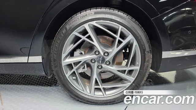 Genesis G90 2022 thumb 7