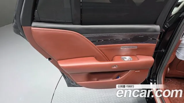 Genesis G90 2022 thumb 5