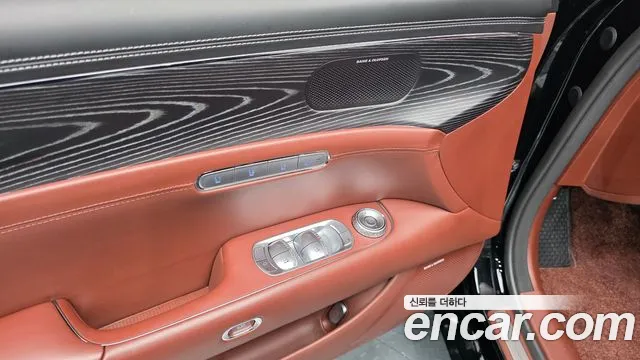 Genesis G90 2022 thumb 8
