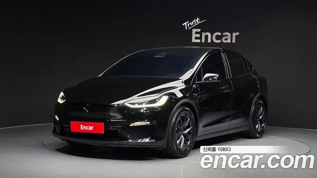 Tesla Model X 2025 thumb 8