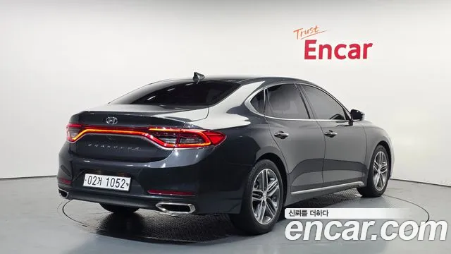 Hyundai Grandeur 2017 thumb 6