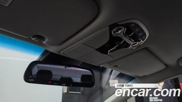 Hyundai Grandeur 2017 thumb 12