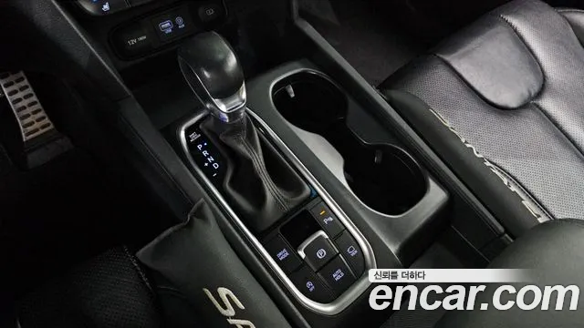 Hyundai Santa Fe 2019 thumb 6