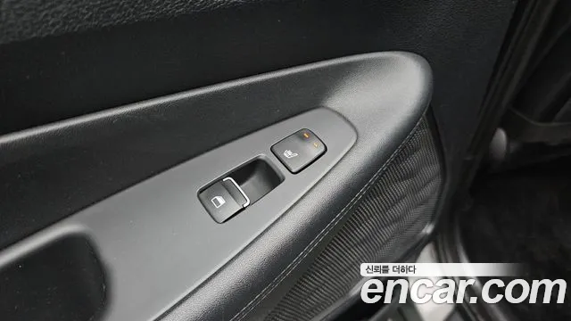 Hyundai Santa Fe 2019 thumb 2