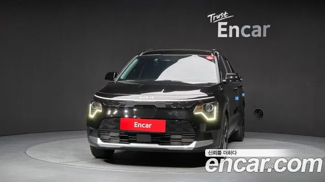 Kia Niro 2023 thumb 6
