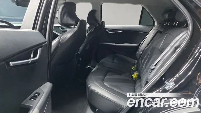 Kia Niro 2023 thumb 4
