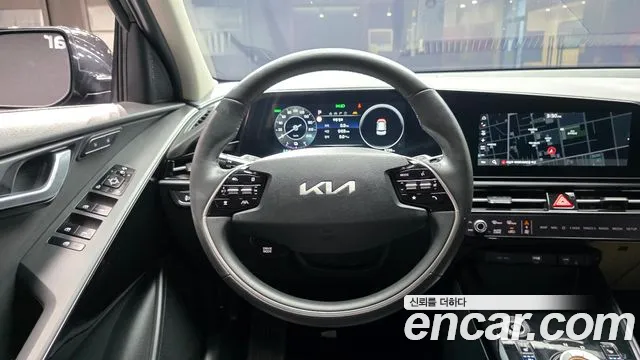 Kia Niro 2023 thumb 10