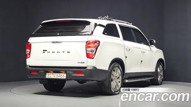 KGM Rexton 2018 thumb 8
