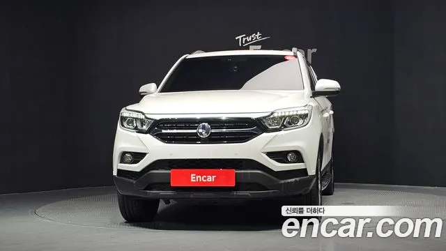 KGM Rexton 2018 thumb 6
