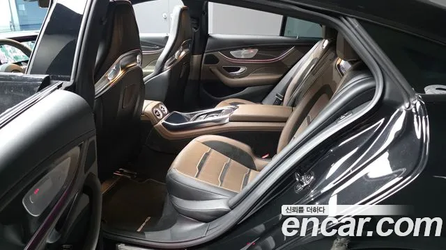 Mercedes-Benz AMG GT 2020 thumb 11