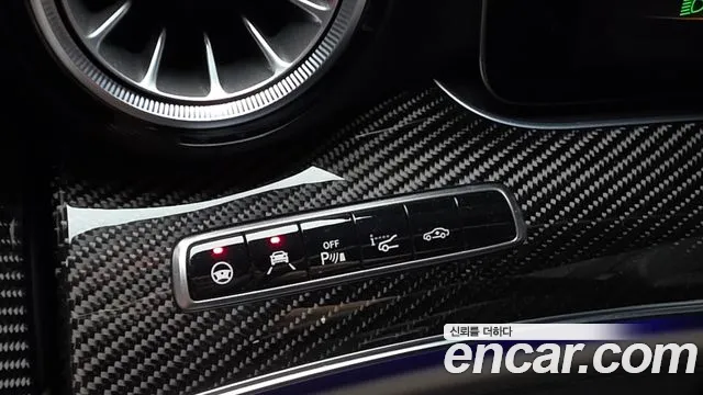 Mercedes-Benz AMG GT 2020 thumb 2