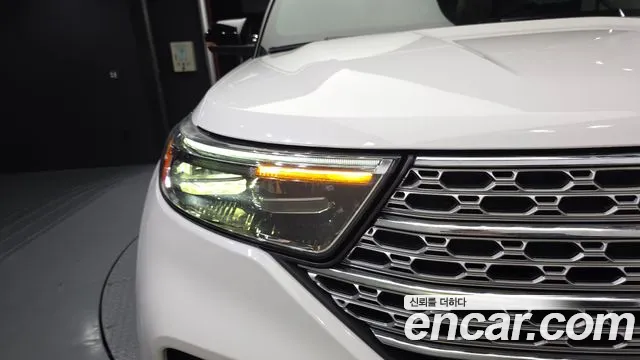 Ford Explorer 2020 thumb 5