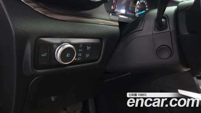 Ford Explorer 2020 thumb 8