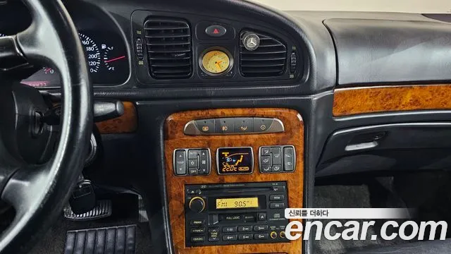 Hyundai Dynasty 2004 thumb 3