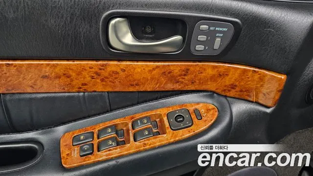 Hyundai Dynasty 2004 thumb 7
