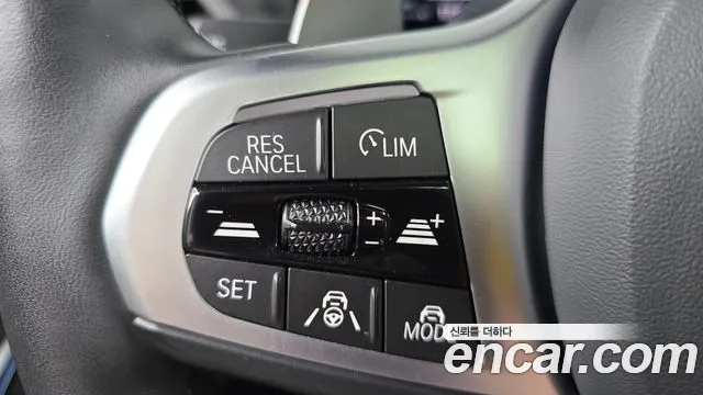 BMW 3 серии 2024 thumb 6