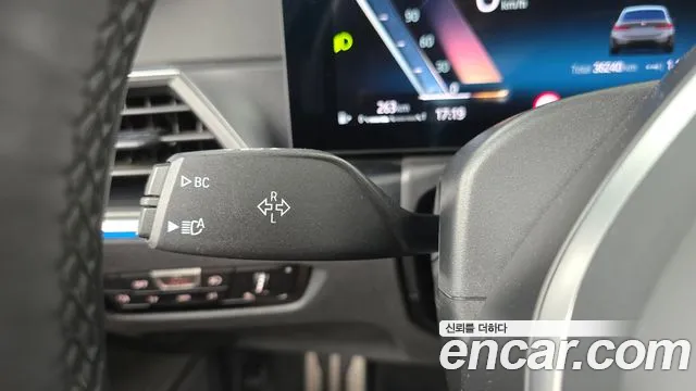 BMW 3 серии 2024 thumb 4