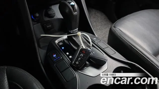 Hyundai Санта Фе 2012 thumb 9