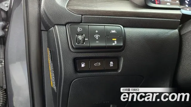 Kia K7 2019 thumb 3