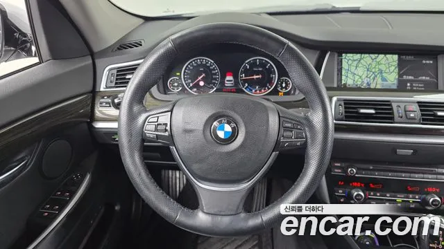 BMW 5 серии Gran Turismo 2016 thumb 5