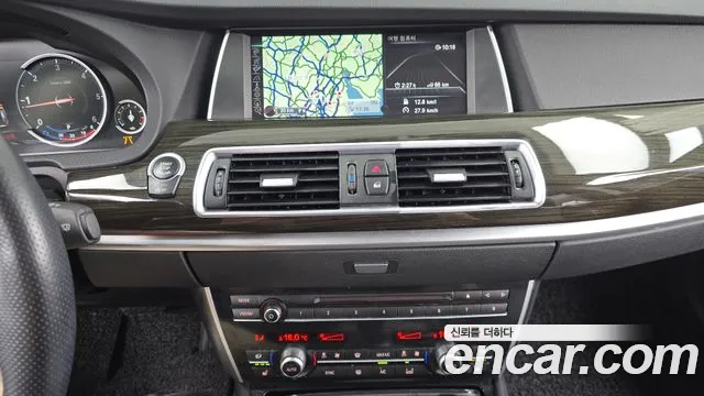 BMW 5 серии Gran Turismo 2016 thumb 2