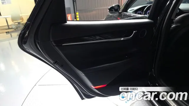 Hyundai Grandeur 2017 thumb 2