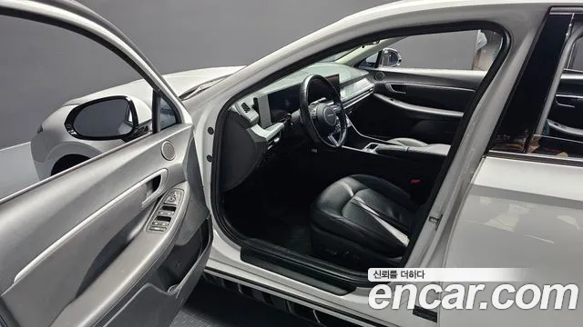 Hyundai Sonata 2023 thumb 6