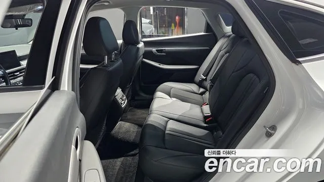 Hyundai Sonata 2023 thumb 3