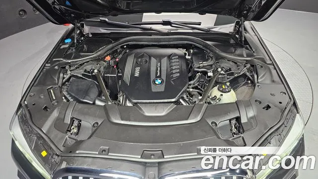 BMW 7 серии 2019 thumb 11